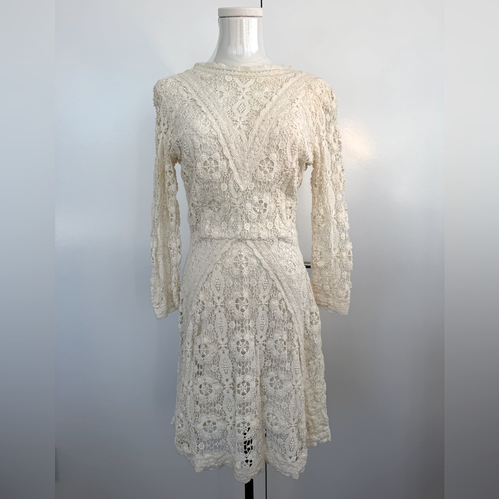 Maje Elegant Cream Lace Dress